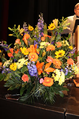 wunderbare Blumenarrangements
